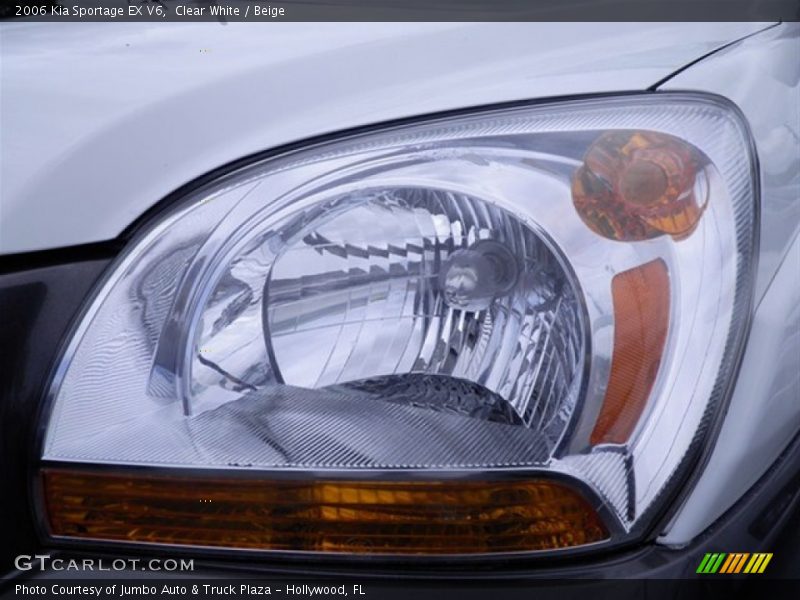 Clear White / Beige 2006 Kia Sportage EX V6
