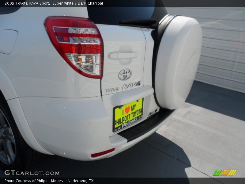 Super White / Dark Charcoal 2009 Toyota RAV4 Sport