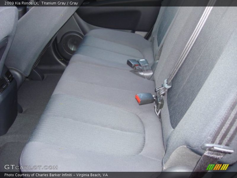 Titanium Gray / Gray 2009 Kia Rondo LX