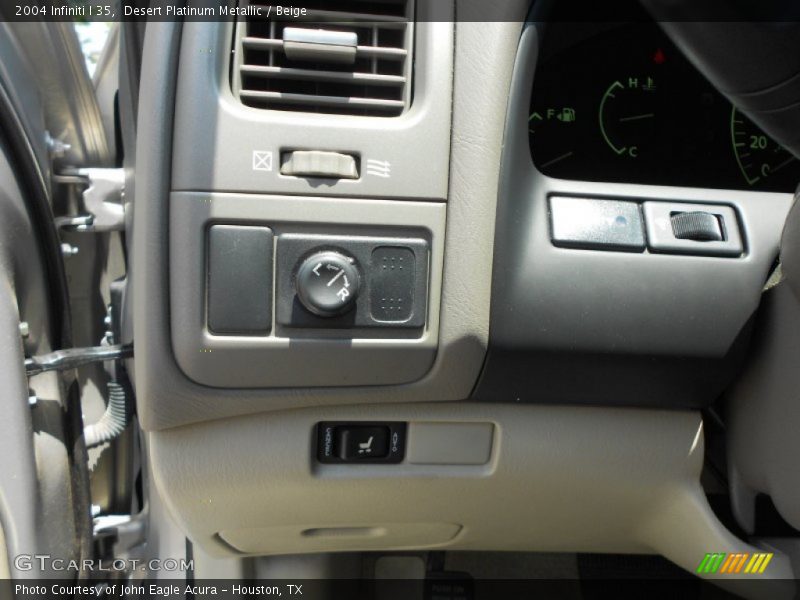 Desert Platinum Metallic / Beige 2004 Infiniti I 35