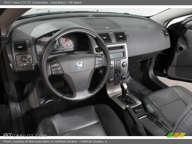 Solid Black / Off-Black 2007 Volvo C70 T5 Convertible