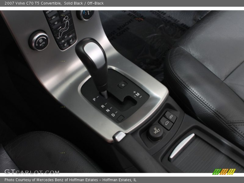 Solid Black / Off-Black 2007 Volvo C70 T5 Convertible