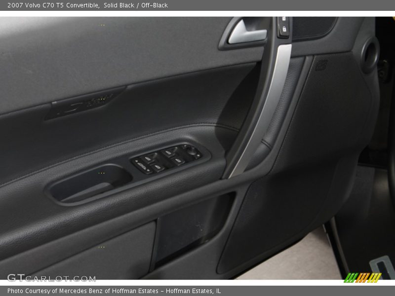 Solid Black / Off-Black 2007 Volvo C70 T5 Convertible
