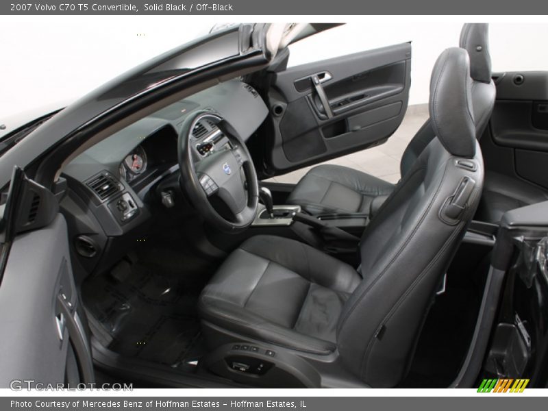 Solid Black / Off-Black 2007 Volvo C70 T5 Convertible