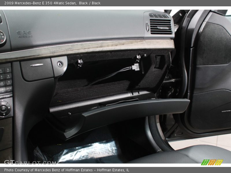 Black / Black 2009 Mercedes-Benz E 350 4Matic Sedan