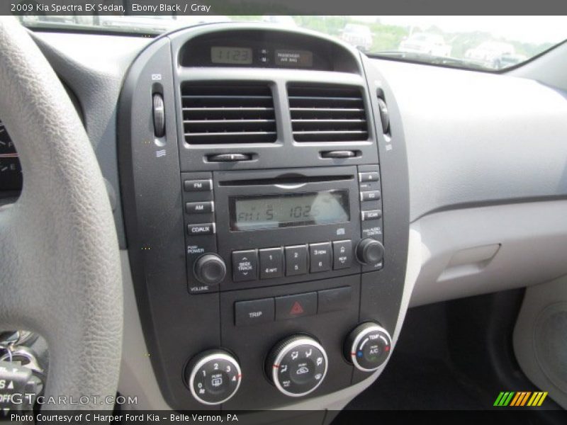 Ebony Black / Gray 2009 Kia Spectra EX Sedan