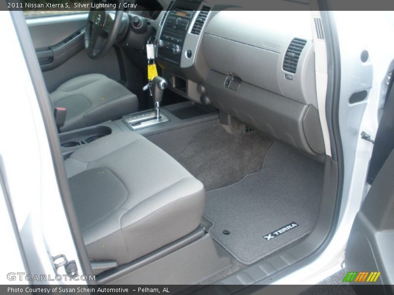 Silver Lightning / Gray 2011 Nissan Xterra S