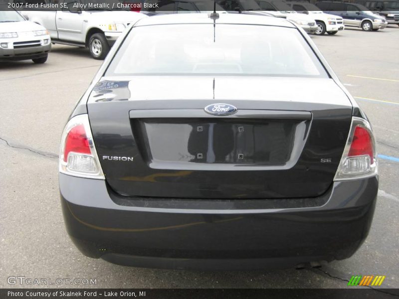 Alloy Metallic / Charcoal Black 2007 Ford Fusion SE