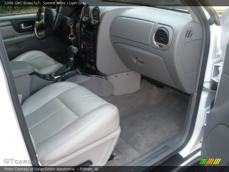 Summit White / Light Gray 2006 GMC Envoy SLT