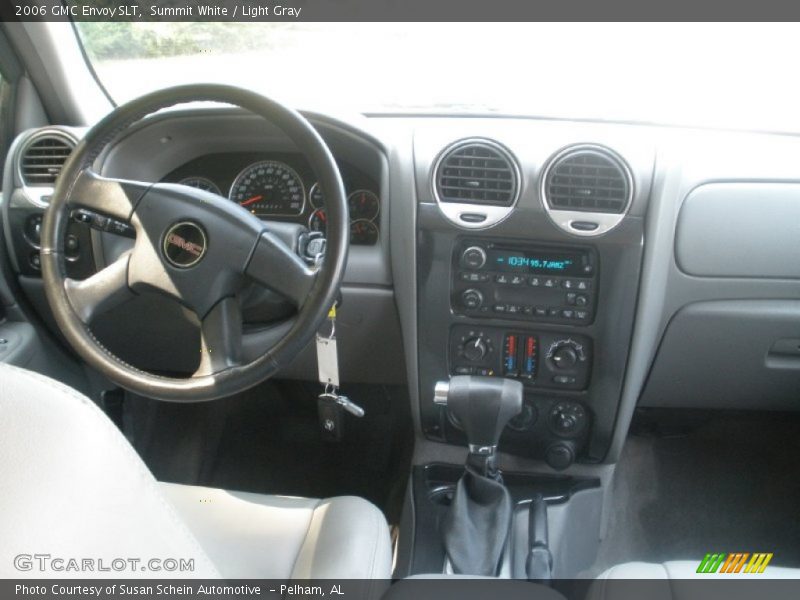 Summit White / Light Gray 2006 GMC Envoy SLT