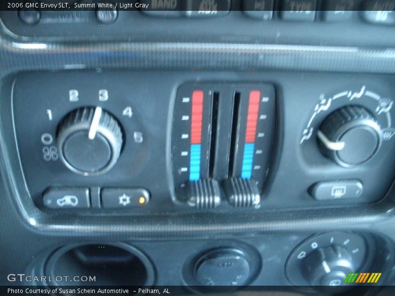 Summit White / Light Gray 2006 GMC Envoy SLT
