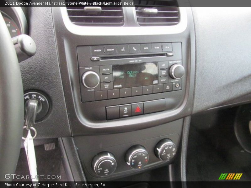 Stone White / Black/Light Frost Beige 2011 Dodge Avenger Mainstreet