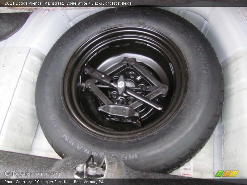 Stone White / Black/Light Frost Beige 2011 Dodge Avenger Mainstreet