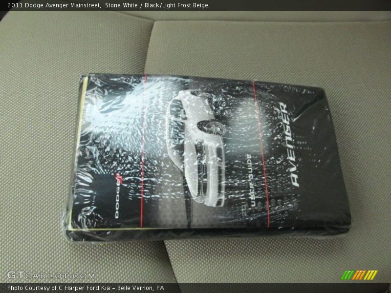 Stone White / Black/Light Frost Beige 2011 Dodge Avenger Mainstreet