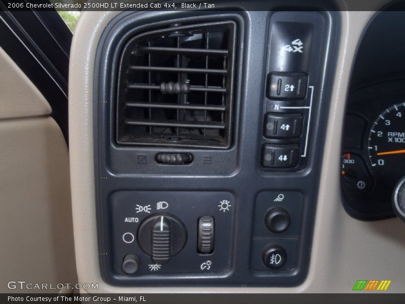 Black / Tan 2006 Chevrolet Silverado 2500HD LT Extended Cab 4x4
