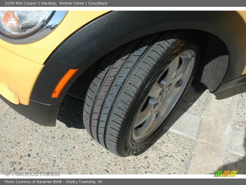 Mellow Yellow / Grey/Black 2008 Mini Cooper S Hardtop