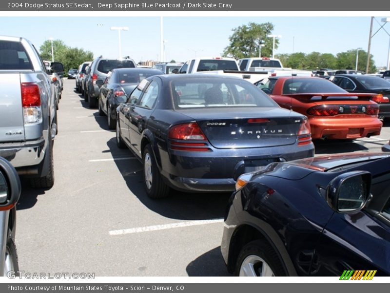 Deep Sapphire Blue Pearlcoat / Dark Slate Gray 2004 Dodge Stratus SE Sedan