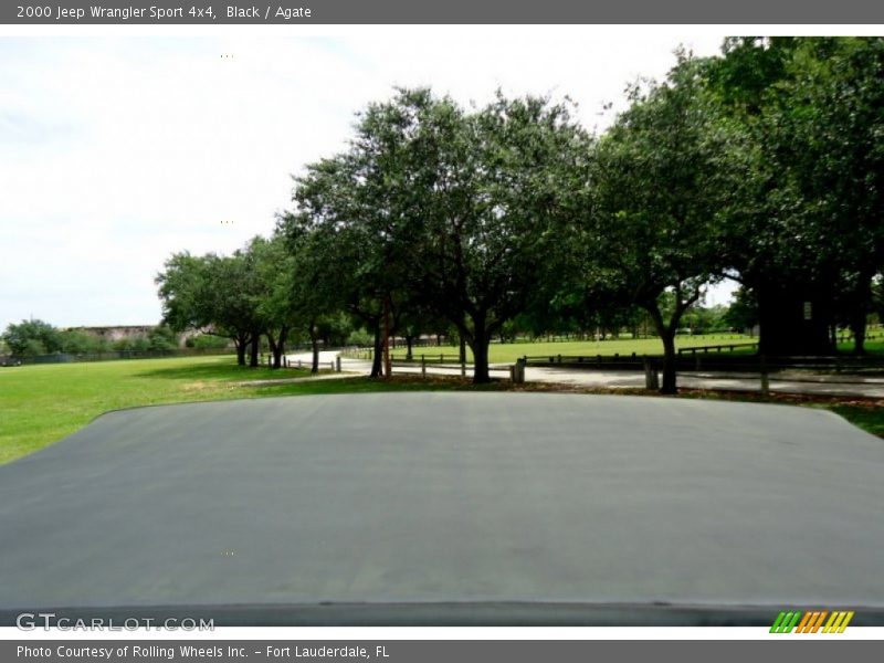 Black / Agate 2000 Jeep Wrangler Sport 4x4