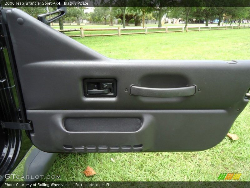 Black / Agate 2000 Jeep Wrangler Sport 4x4