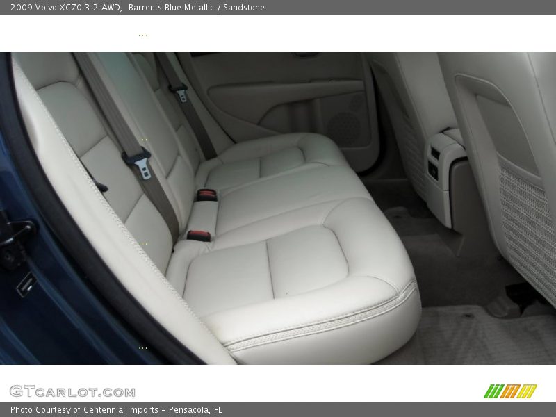 Barrents Blue Metallic / Sandstone 2009 Volvo XC70 3.2 AWD