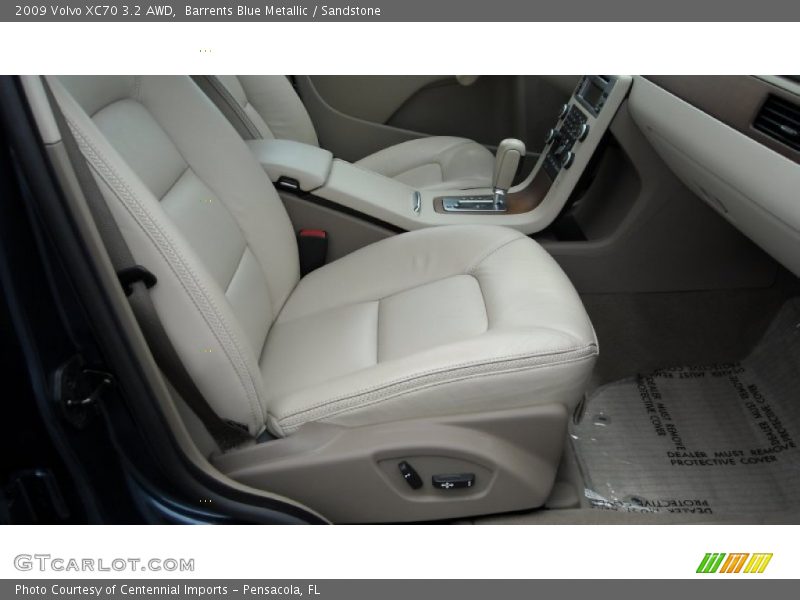 Barrents Blue Metallic / Sandstone 2009 Volvo XC70 3.2 AWD