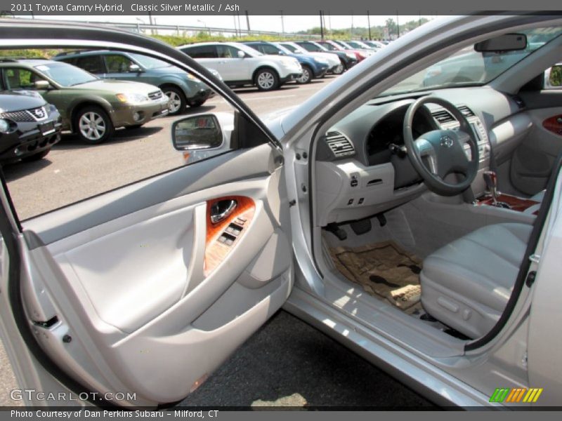 Classic Silver Metallic / Ash 2011 Toyota Camry Hybrid