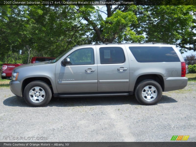 Graystone Metallic / Light Titanium/Dark Titanium 2007 Chevrolet Suburban 1500 LT 4x4