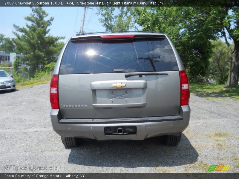 Graystone Metallic / Light Titanium/Dark Titanium 2007 Chevrolet Suburban 1500 LT 4x4