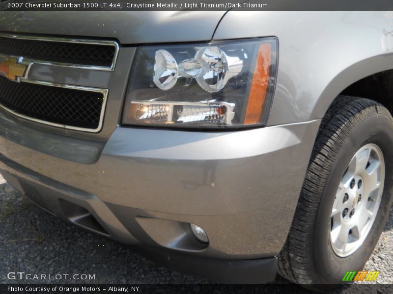 Graystone Metallic / Light Titanium/Dark Titanium 2007 Chevrolet Suburban 1500 LT 4x4