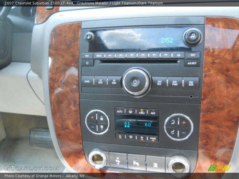 Graystone Metallic / Light Titanium/Dark Titanium 2007 Chevrolet Suburban 1500 LT 4x4