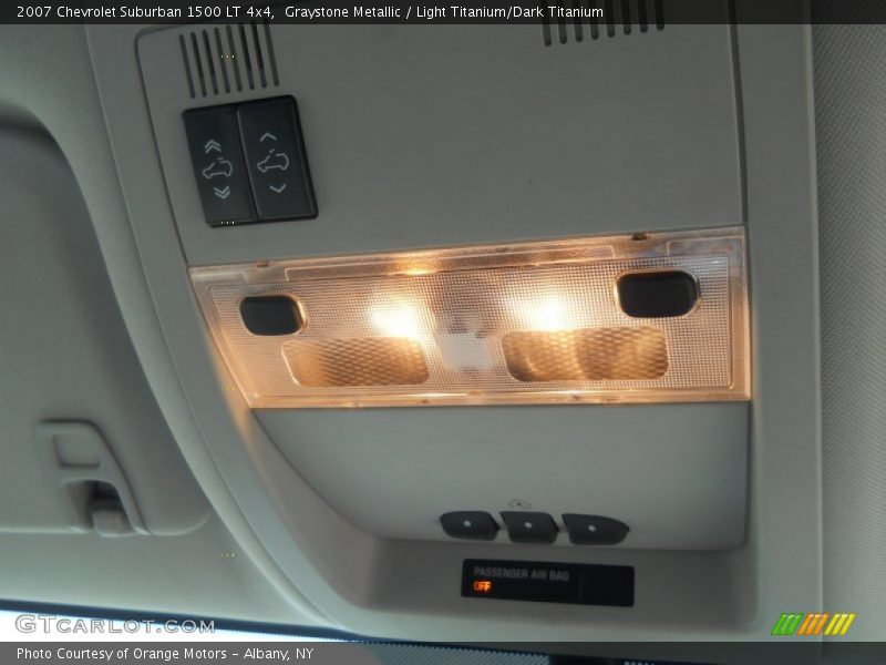 Graystone Metallic / Light Titanium/Dark Titanium 2007 Chevrolet Suburban 1500 LT 4x4