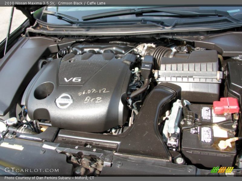 Crimson Black / Caffe Latte 2010 Nissan Maxima 3.5 SV