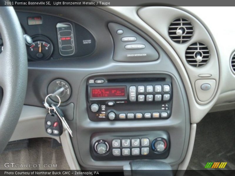 Light Bronzemist Metallic / Taupe 2001 Pontiac Bonneville SE