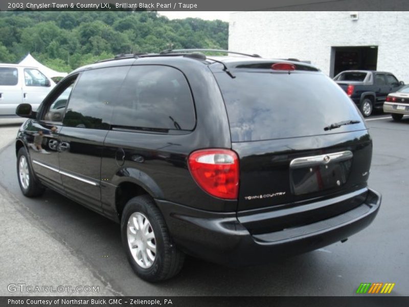 Brilliant Black Pearl / Taupe 2003 Chrysler Town & Country LXi