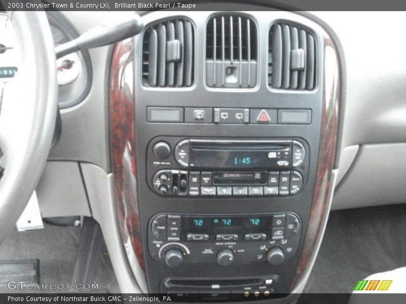 Controls of 2003 Town & Country LXi