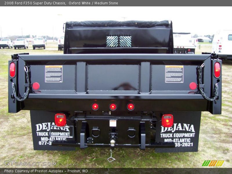 Oxford White / Medium Stone 2008 Ford F350 Super Duty Chassis