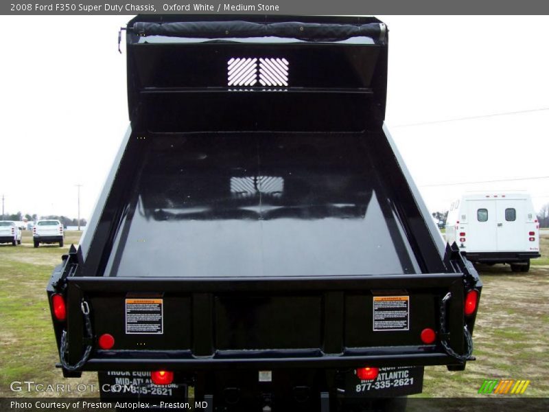 Oxford White / Medium Stone 2008 Ford F350 Super Duty Chassis