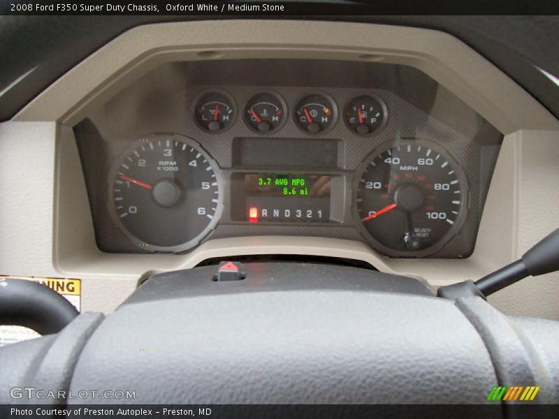 Oxford White / Medium Stone 2008 Ford F350 Super Duty Chassis