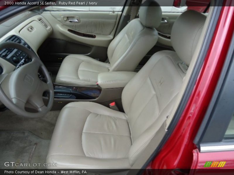 Ruby Red Pearl / Ivory 2000 Honda Accord SE Sedan