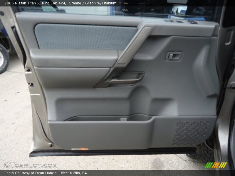 Granite / Graphite/Titanium 2006 Nissan Titan SE King Cab 4x4