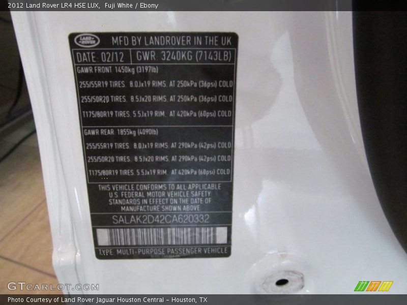 Fuji White / Ebony 2012 Land Rover LR4 HSE LUX