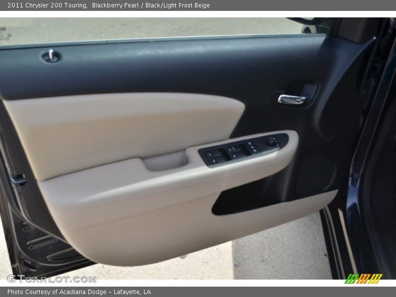 Blackberry Pearl / Black/Light Frost Beige 2011 Chrysler 200 Touring