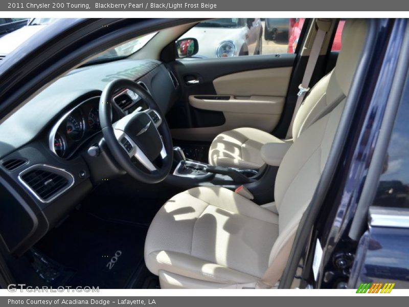 Blackberry Pearl / Black/Light Frost Beige 2011 Chrysler 200 Touring