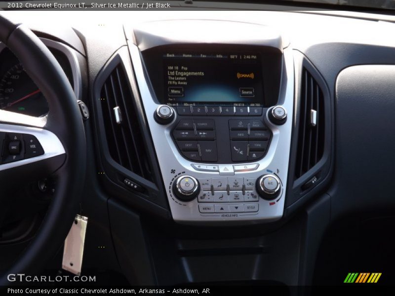 Silver Ice Metallic / Jet Black 2012 Chevrolet Equinox LT