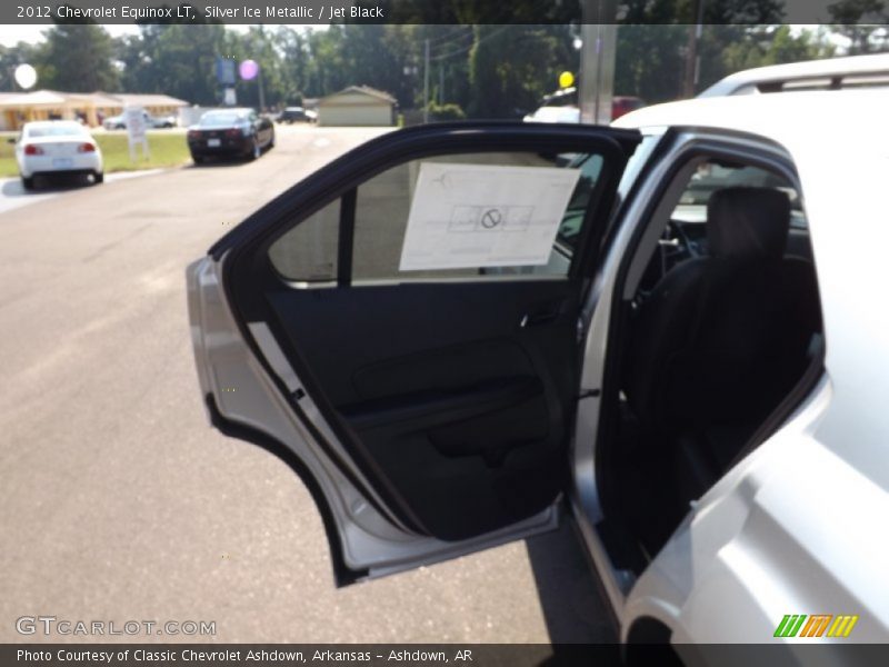 Silver Ice Metallic / Jet Black 2012 Chevrolet Equinox LT