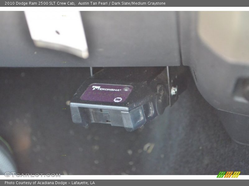 Austin Tan Pearl / Dark Slate/Medium Graystone 2010 Dodge Ram 2500 SLT Crew Cab