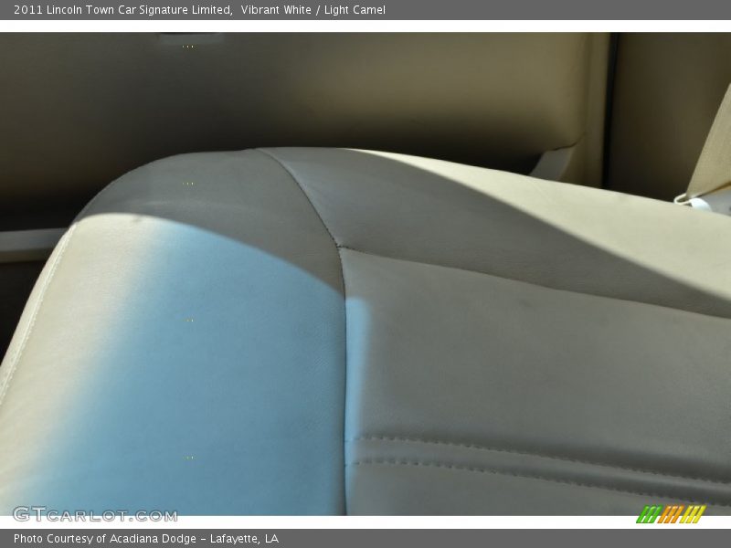 Vibrant White / Light Camel 2011 Lincoln Town Car Signature Limited