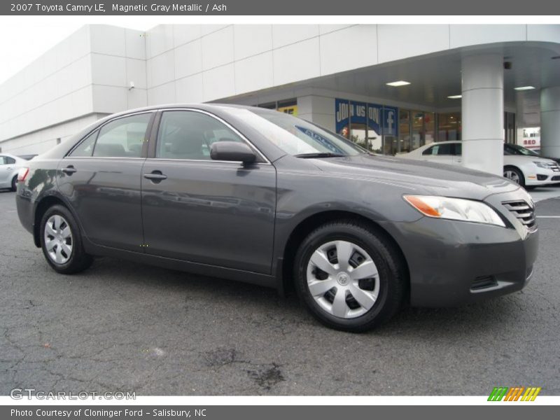 Magnetic Gray Metallic / Ash 2007 Toyota Camry LE