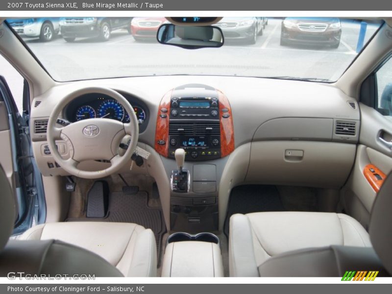 Dashboard of 2007 Sienna XLE