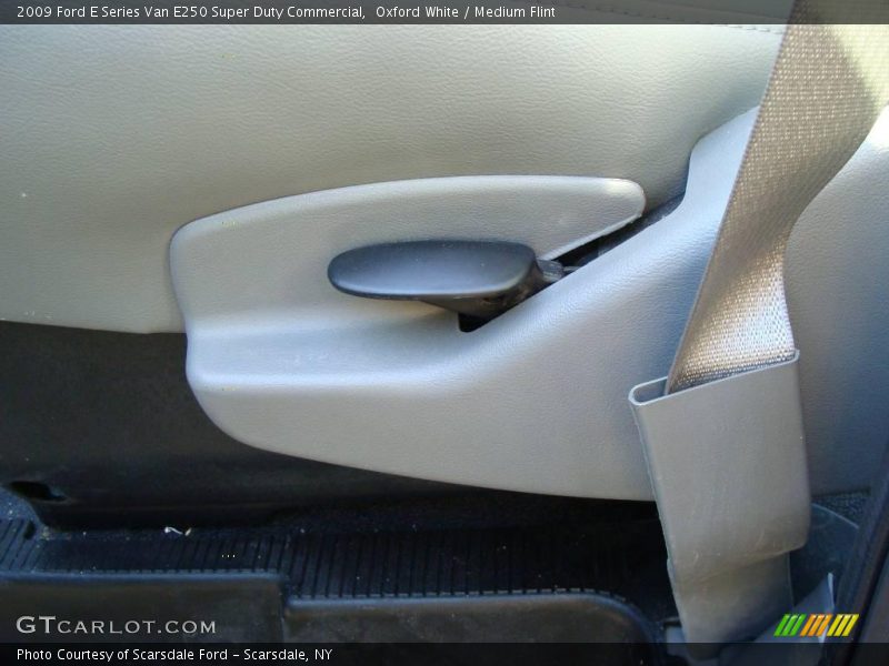Oxford White / Medium Flint 2009 Ford E Series Van E250 Super Duty Commercial